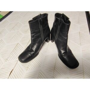 Paloma Black Leather Square Toe Ankle Boots Made in Italy Size 8.5‎ M
